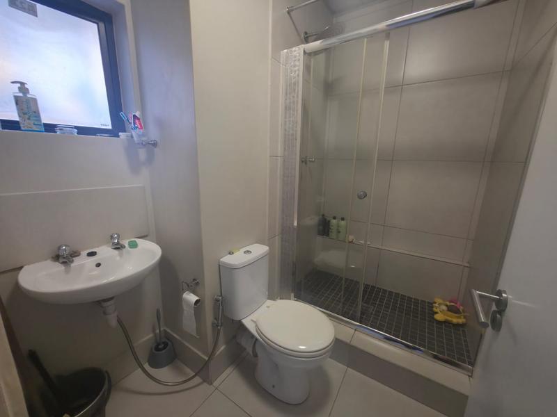 1 Bedroom Property for Sale in Pinelands Western Cape